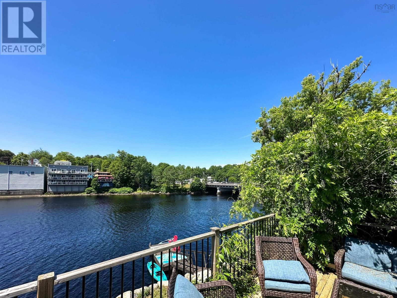 553 LAHAVE STREET Image 4