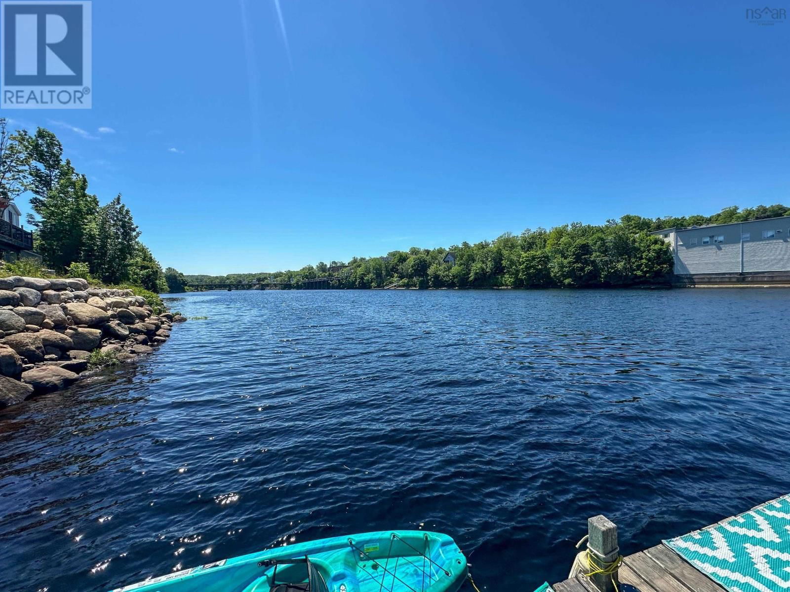 553 LAHAVE STREET Image 6