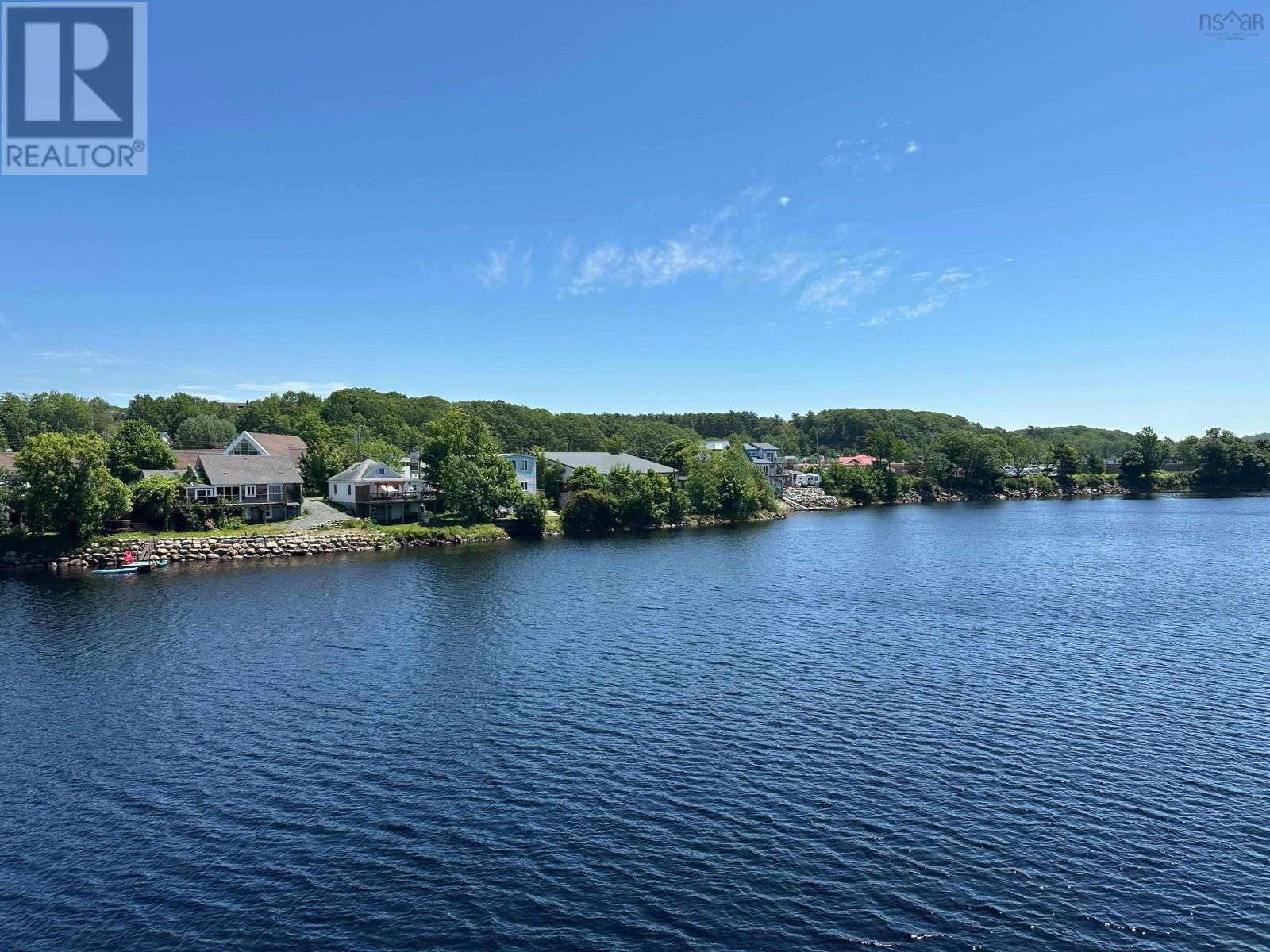 553 LAHAVE STREET Image 8
