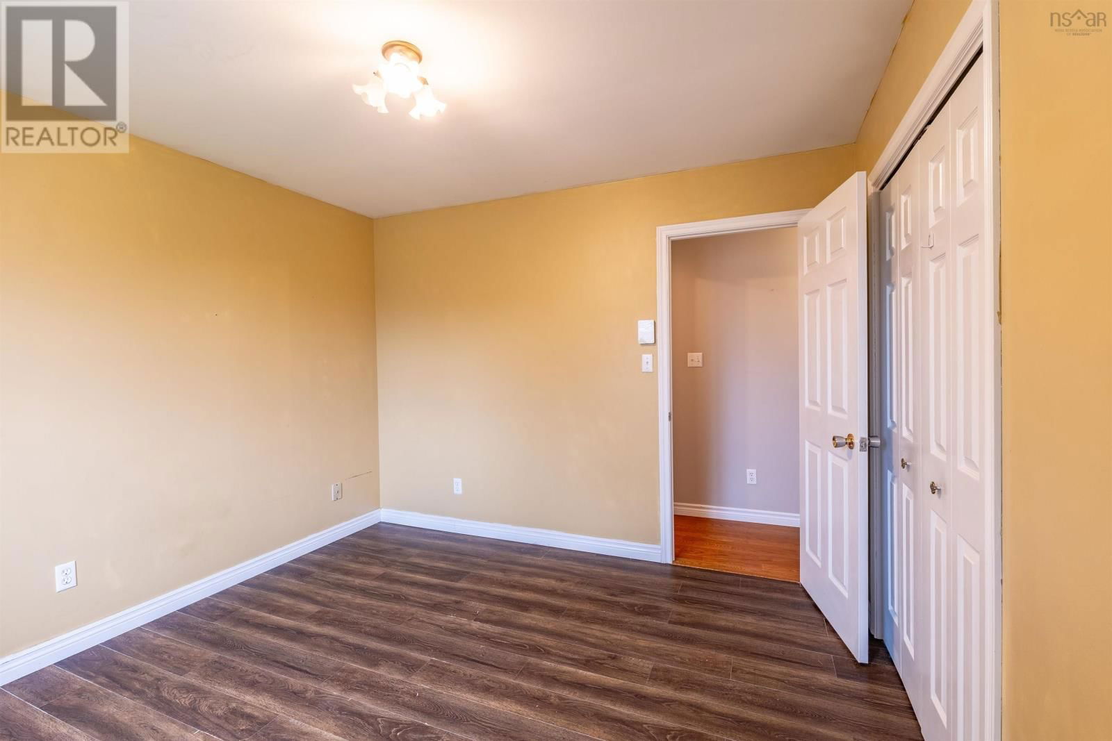 59 PORTER STREET Image 14