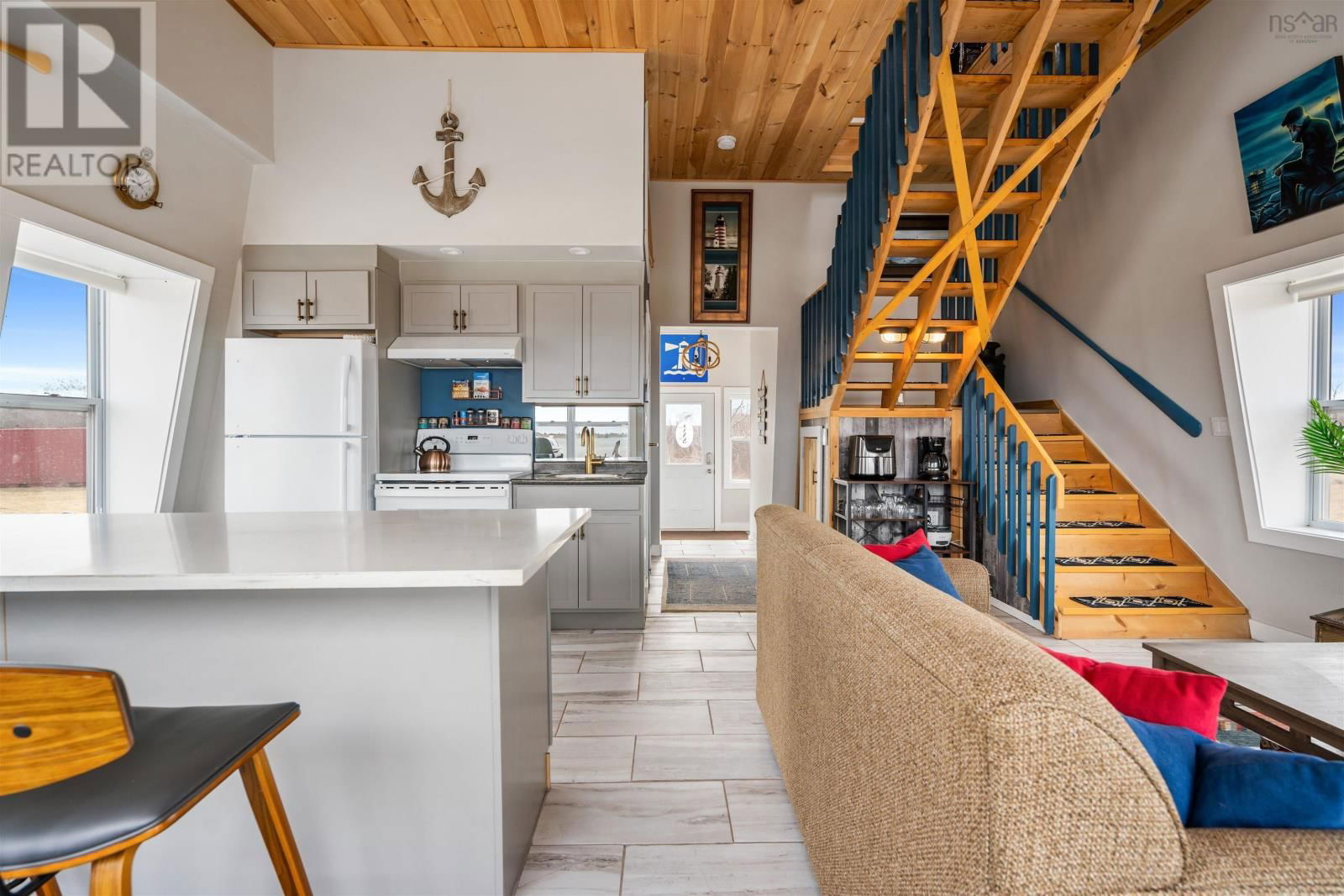 1355 BLUE SEA ROAD Image 11
