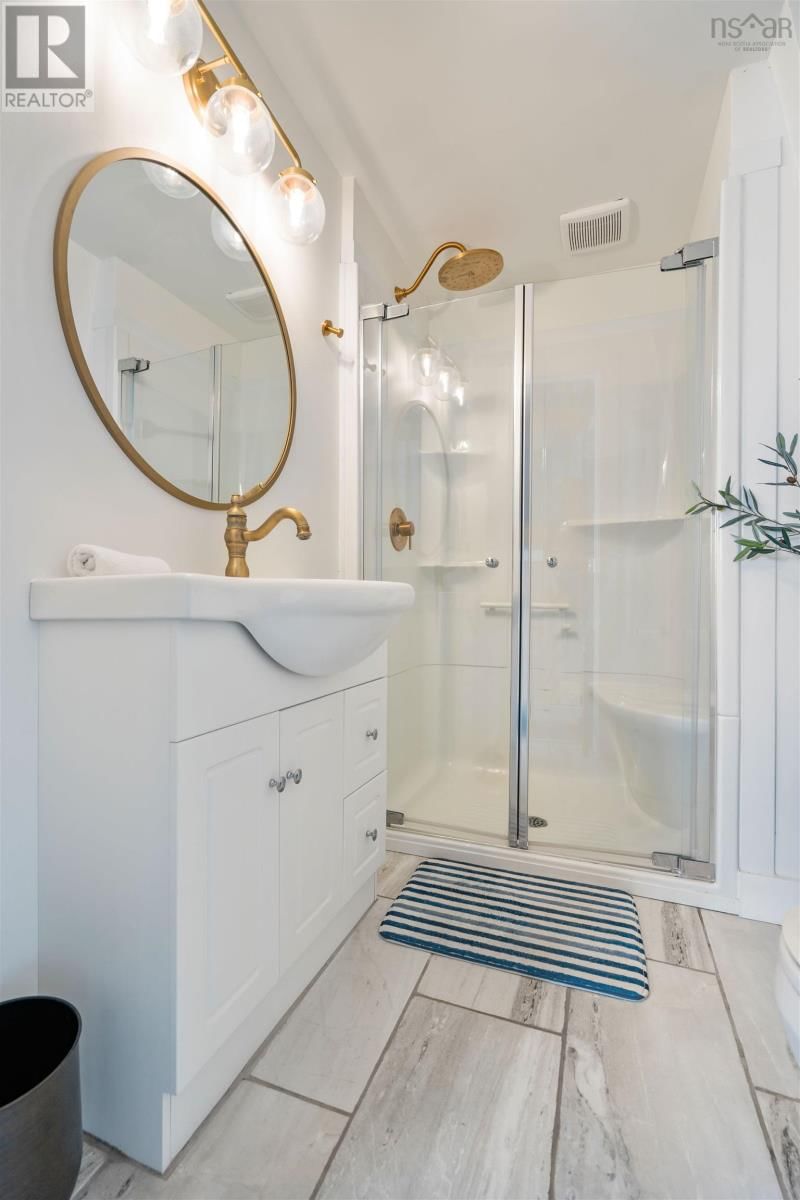1355 BLUE SEA ROAD Image 15