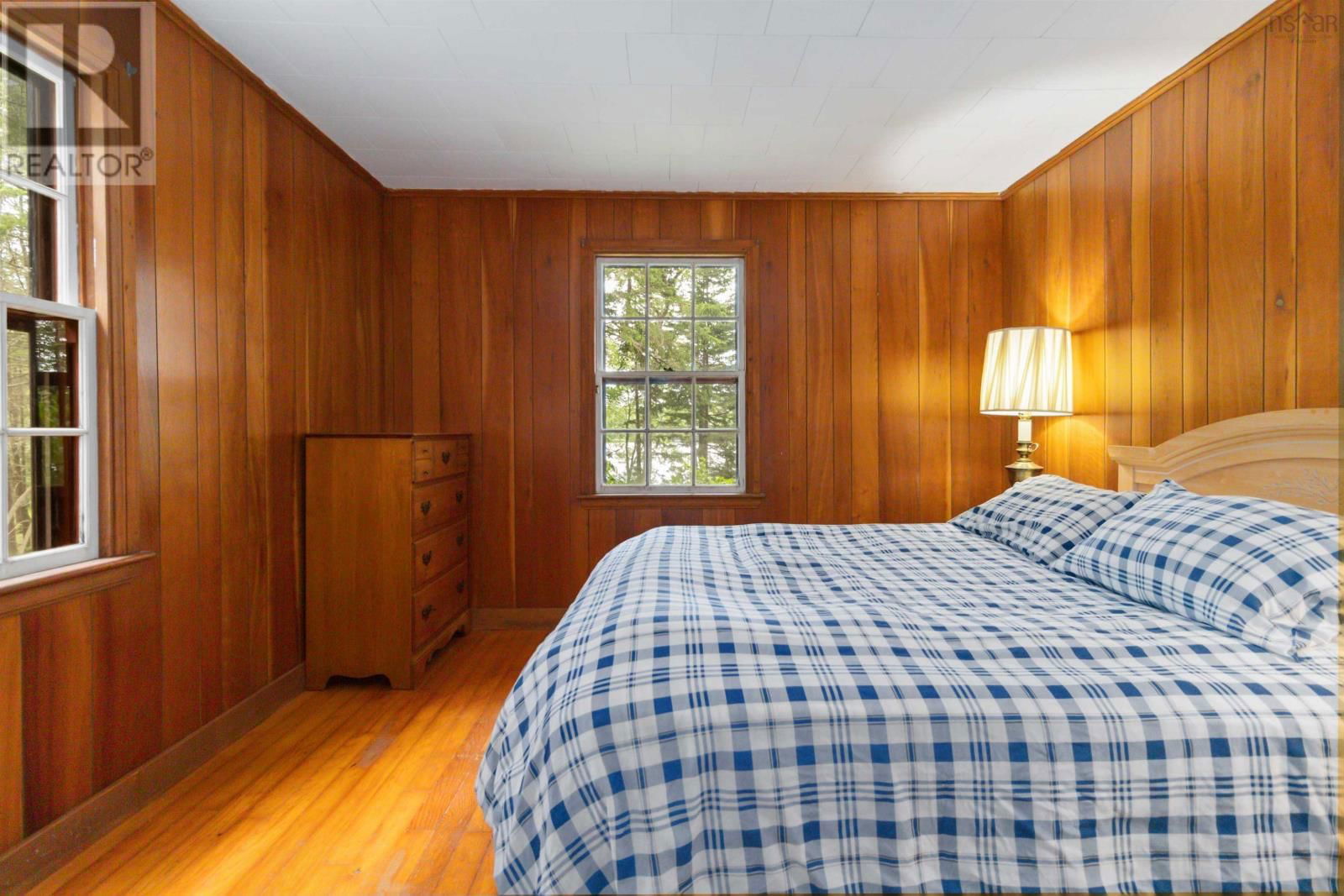 161 BEAVERHOUSE LANE Image 24