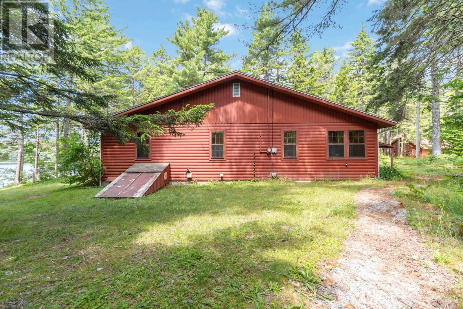 161 BEAVERHOUSE LANE Image 30