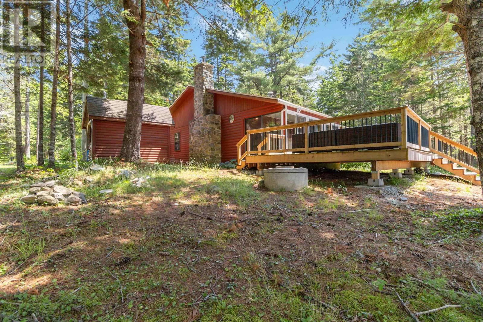 161 BEAVERHOUSE LANE Image 42