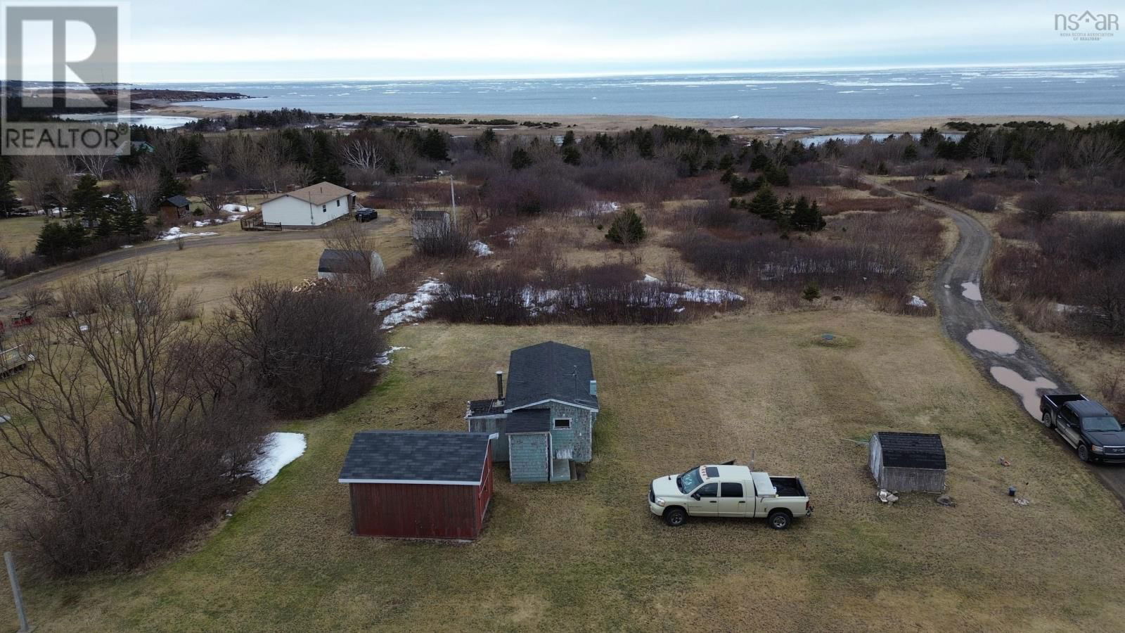 225 LAPOINTE ROAD Image 16