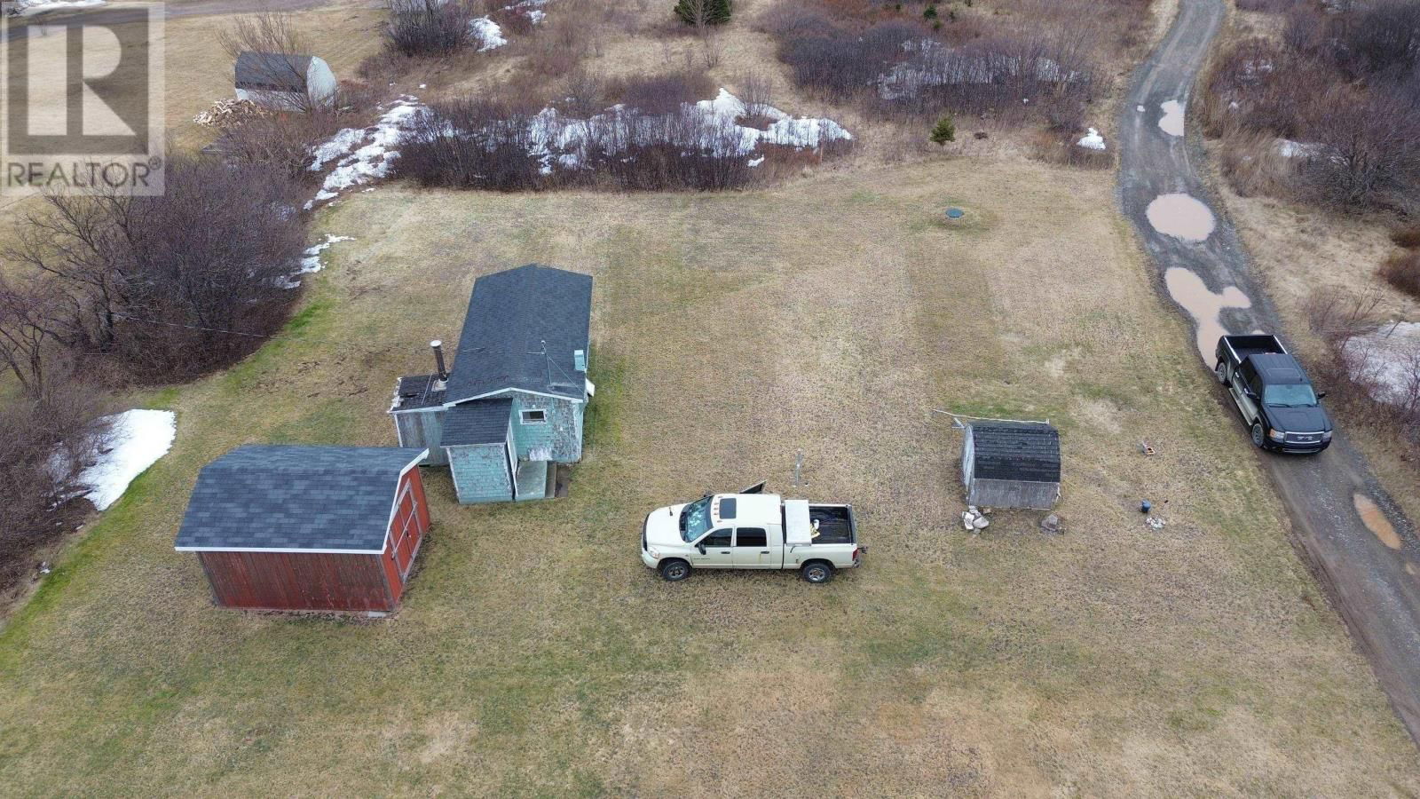 225 LAPOINTE ROAD Image 8