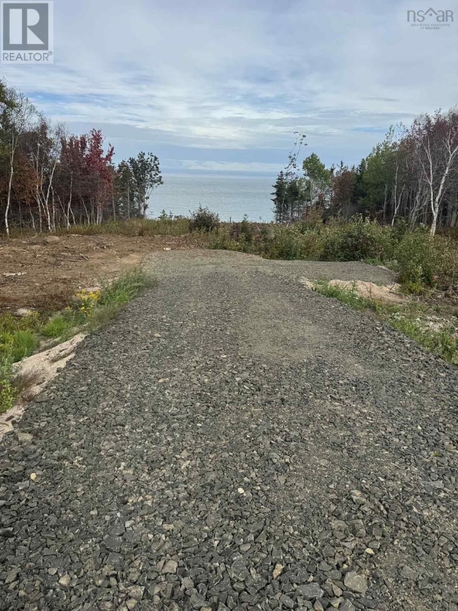 7115 SHORE ROAD W Image 1