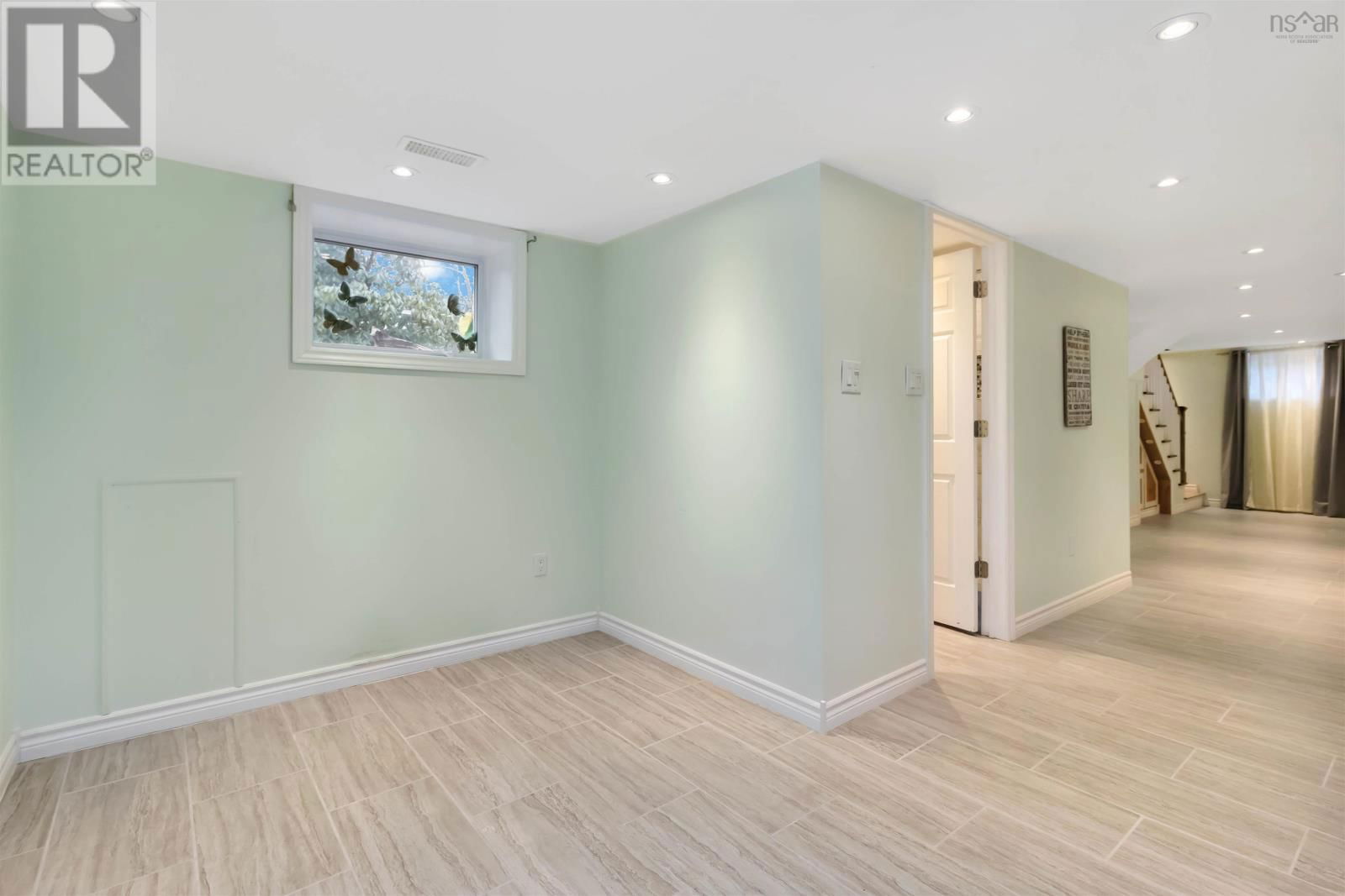 93 MOUNT EDWARD ROAD Image 30