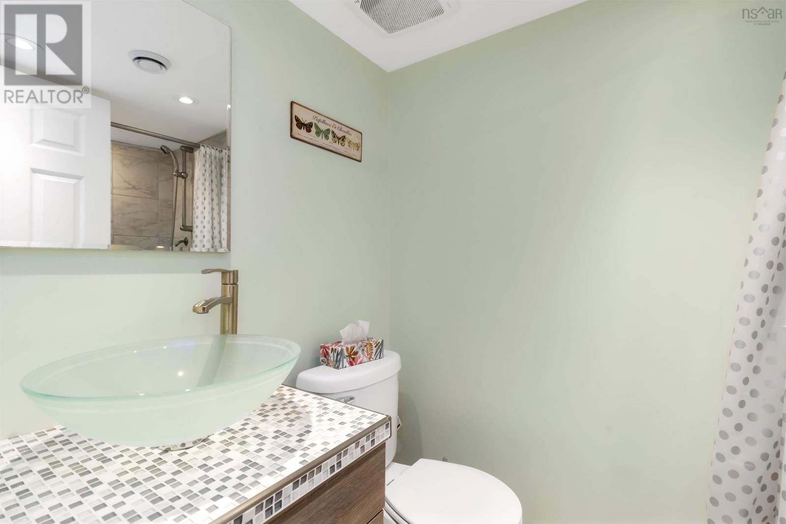 93 MOUNT EDWARD ROAD Image 32