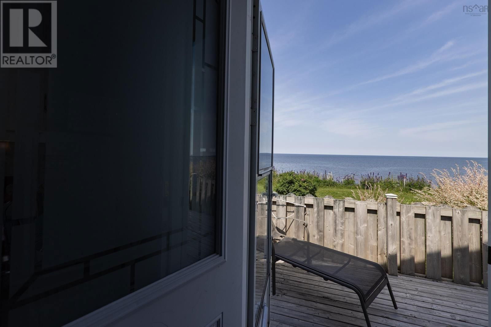 130 BEACH ROAD Image 11