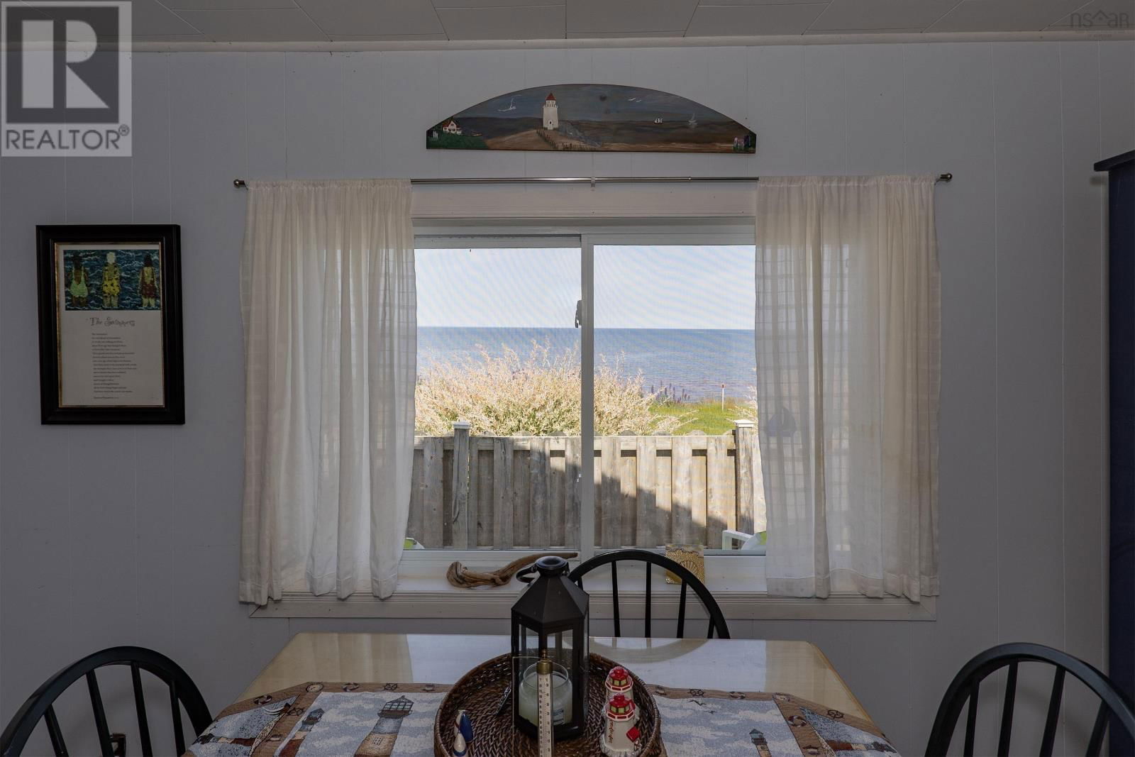 130 BEACH ROAD Image 17