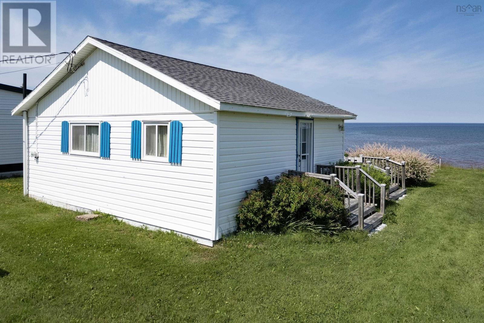 130 BEACH ROAD Image 27