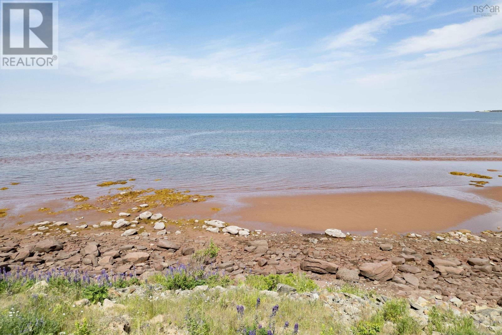 130 BEACH ROAD Image 31
