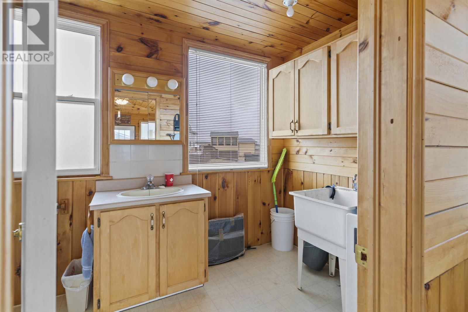 1247 NOONAN SHORE ROAD Image 17