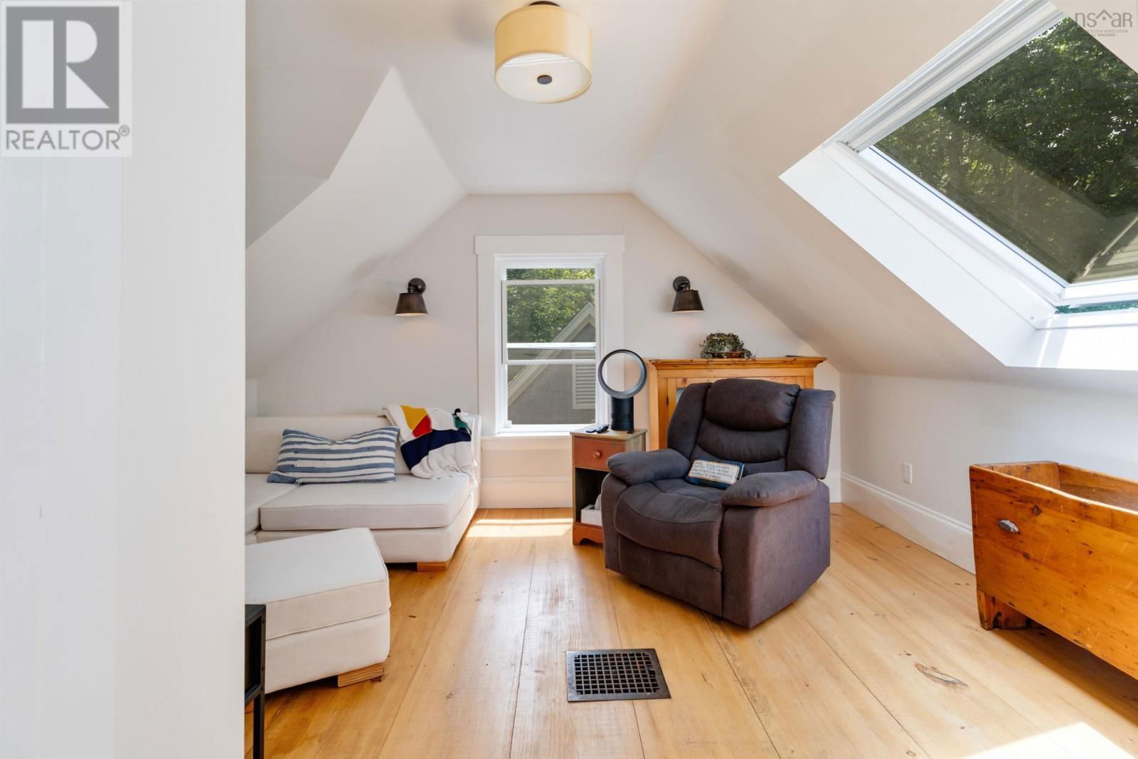 13 JOHN STREET Image 16
