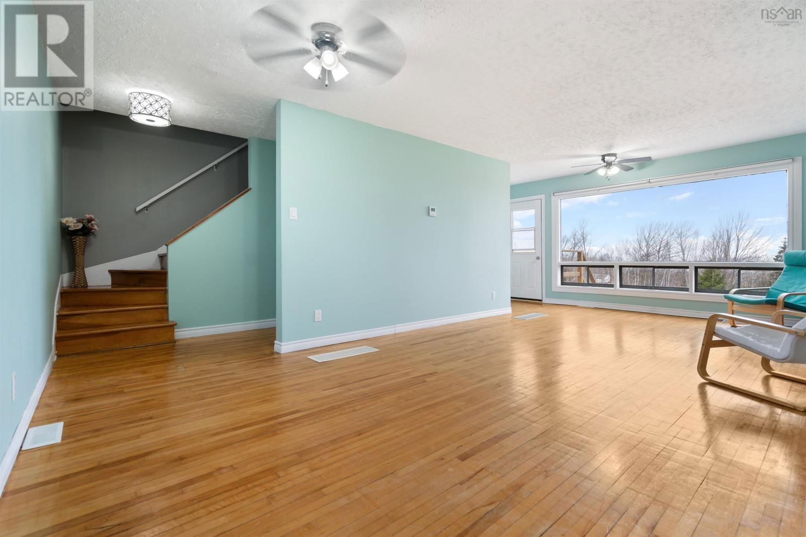 26 ELEVENTH STREET Image 16