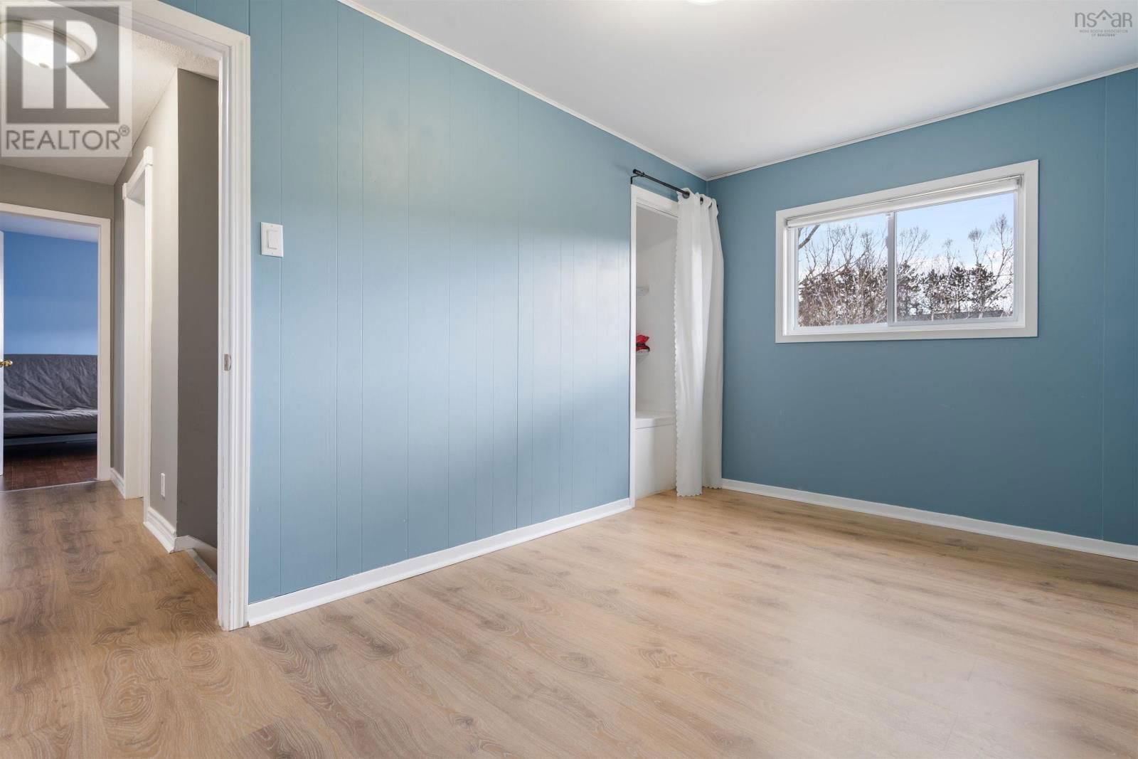 26 ELEVENTH STREET Image 26
