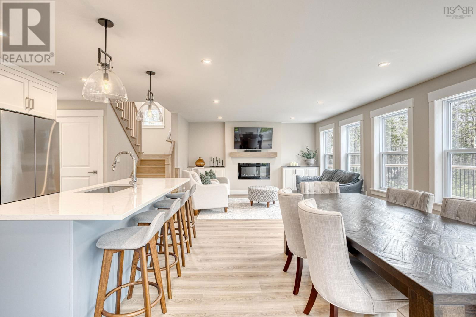 Primary Property View