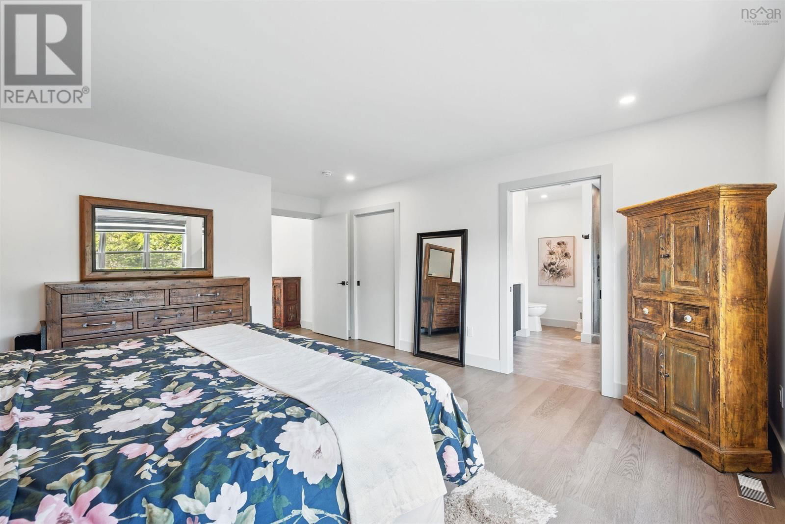 25 PUNCHEON WAY Image 22