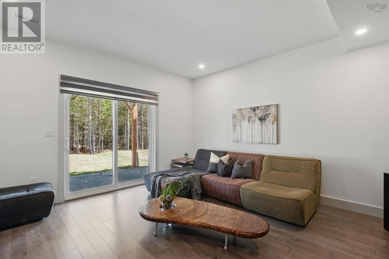 25 PUNCHEON WAY Image 34