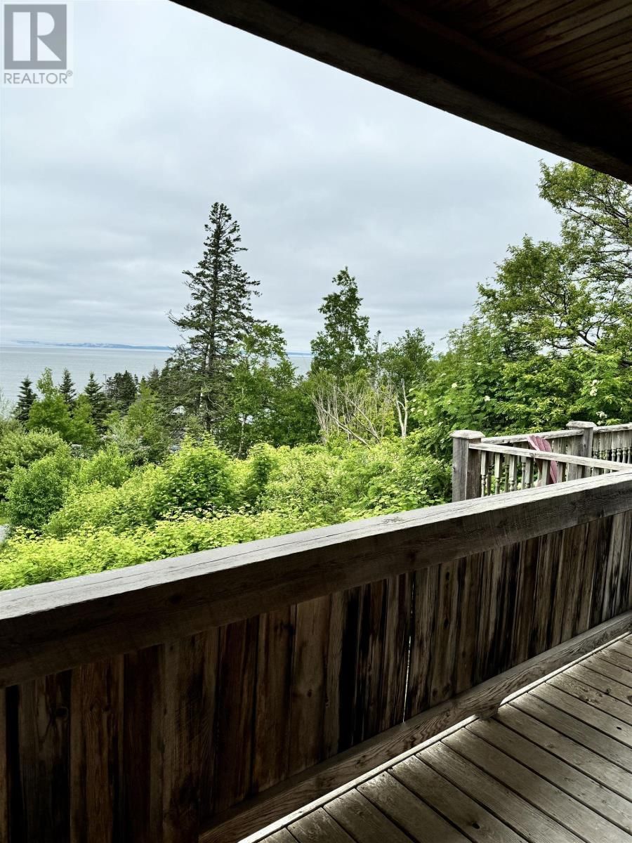 54 COVE ROAD Image 20