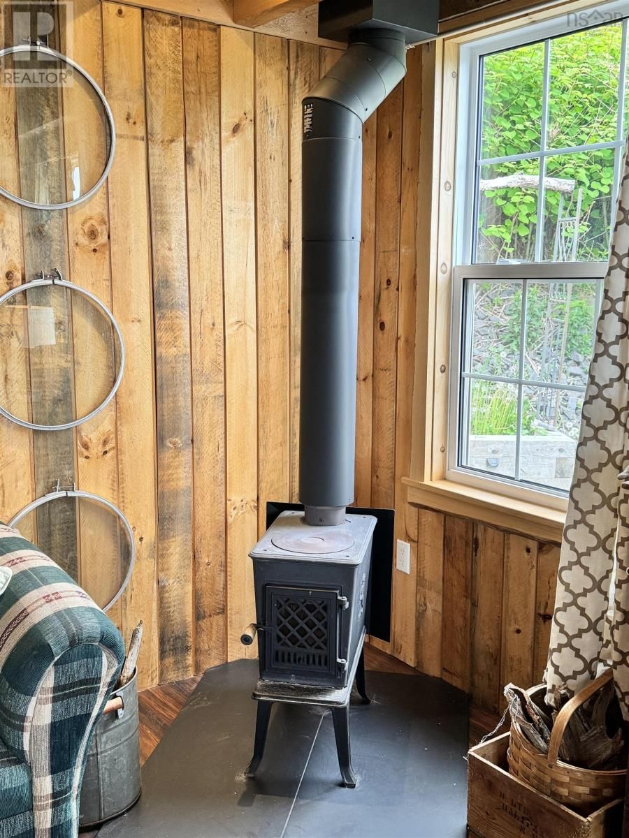 54 COVE ROAD Image 24