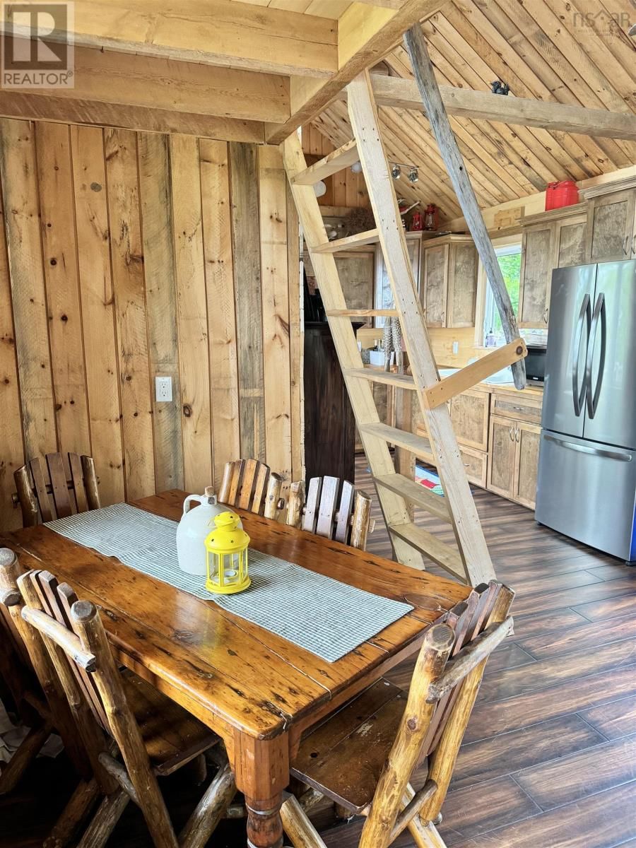 54 COVE ROAD Image 33