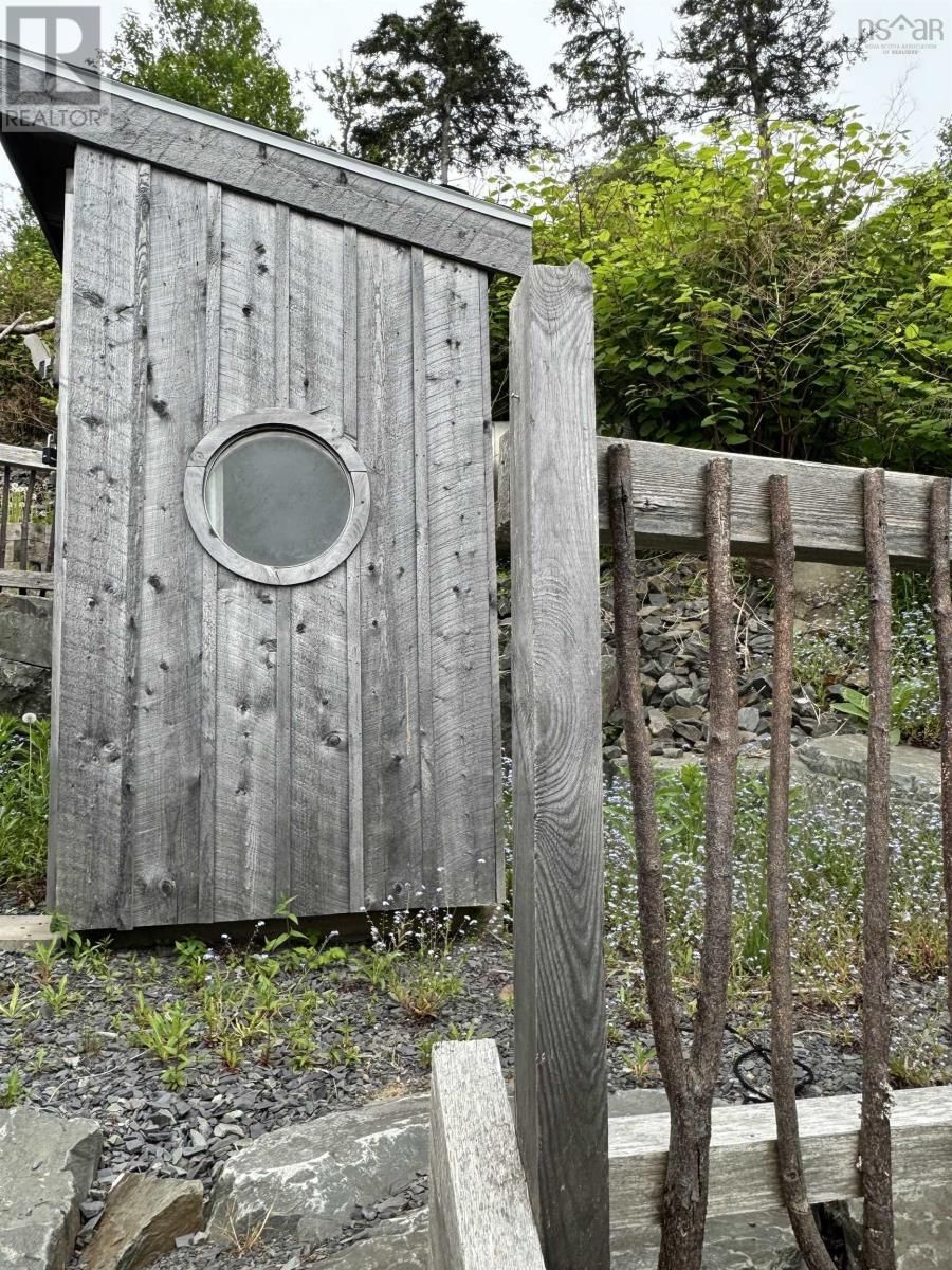54 COVE ROAD Image 39