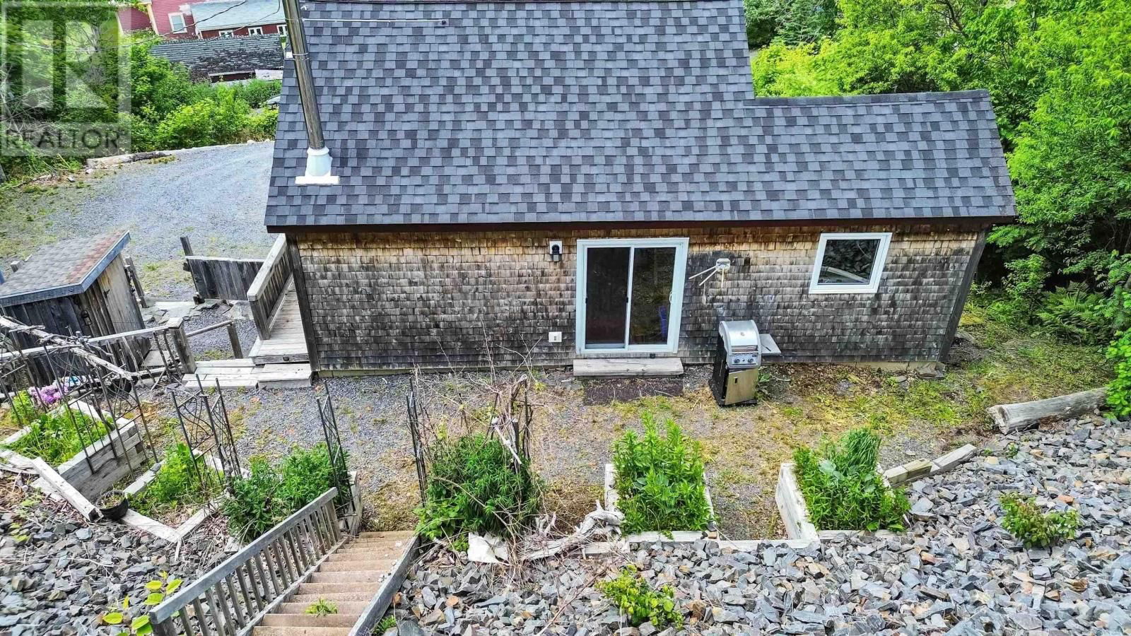 54 COVE ROAD Image 9