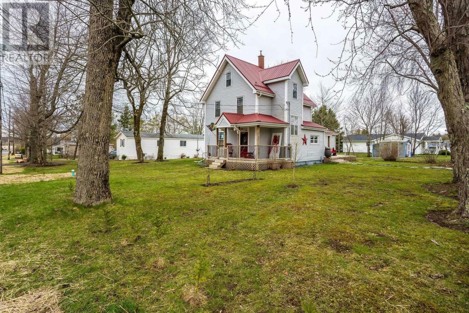 105 RIVERSIDE AVE Image 37