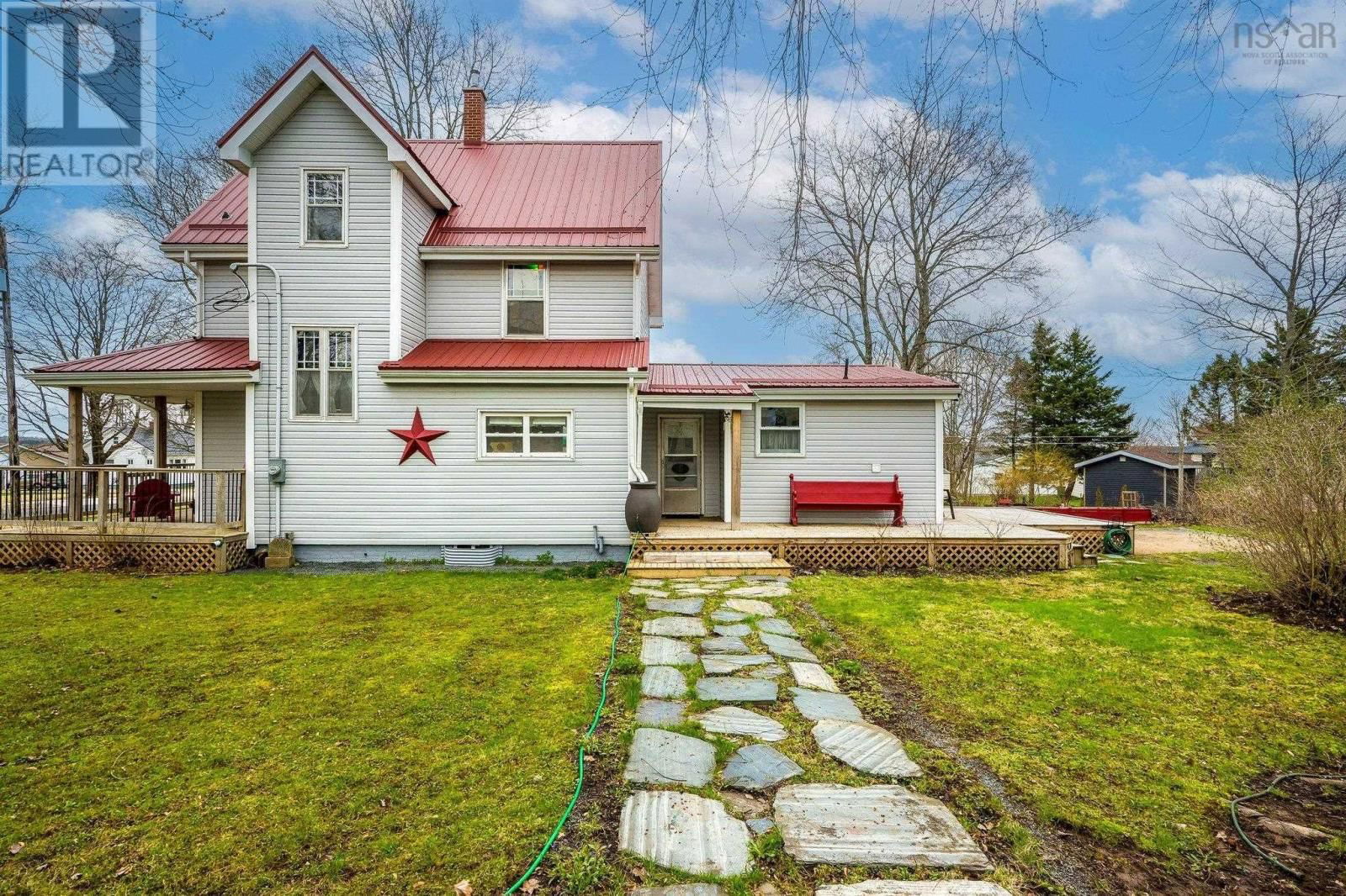 105 RIVERSIDE AVE Image 38