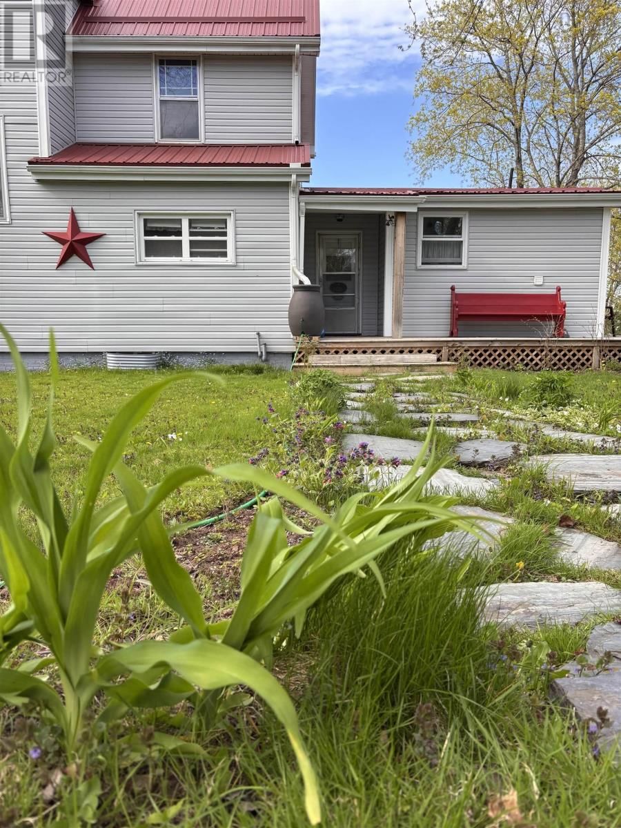 105 RIVERSIDE AVE Image 46