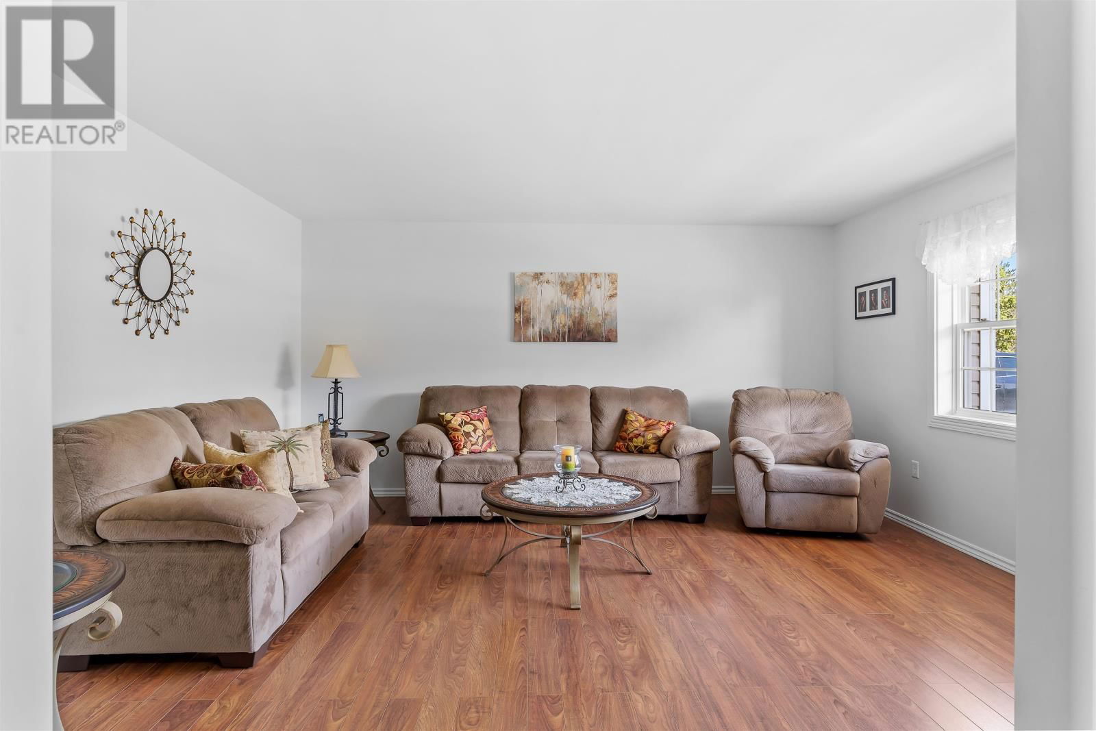 215 HIGGINS ROAD Image 11