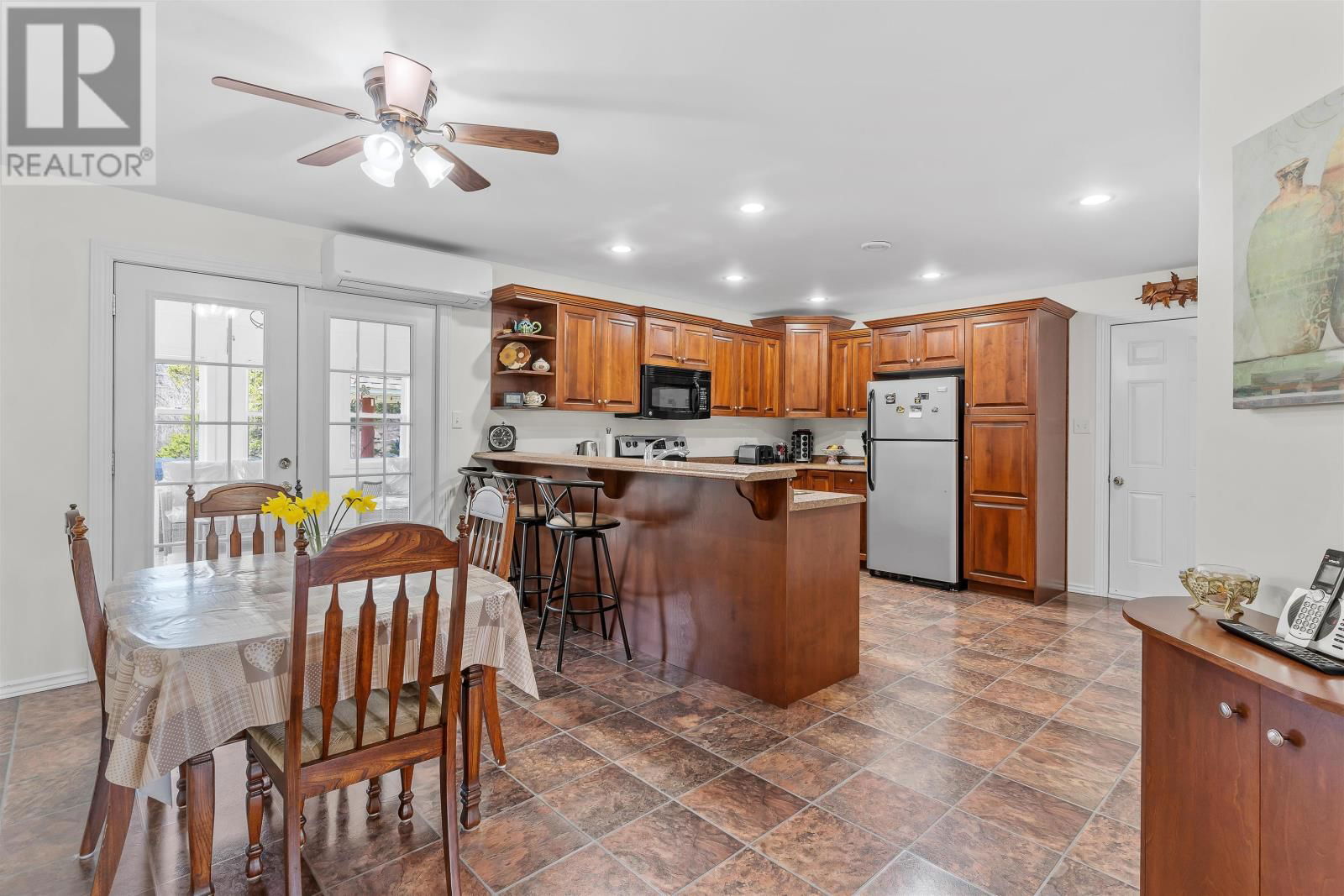 215 HIGGINS ROAD Image 14