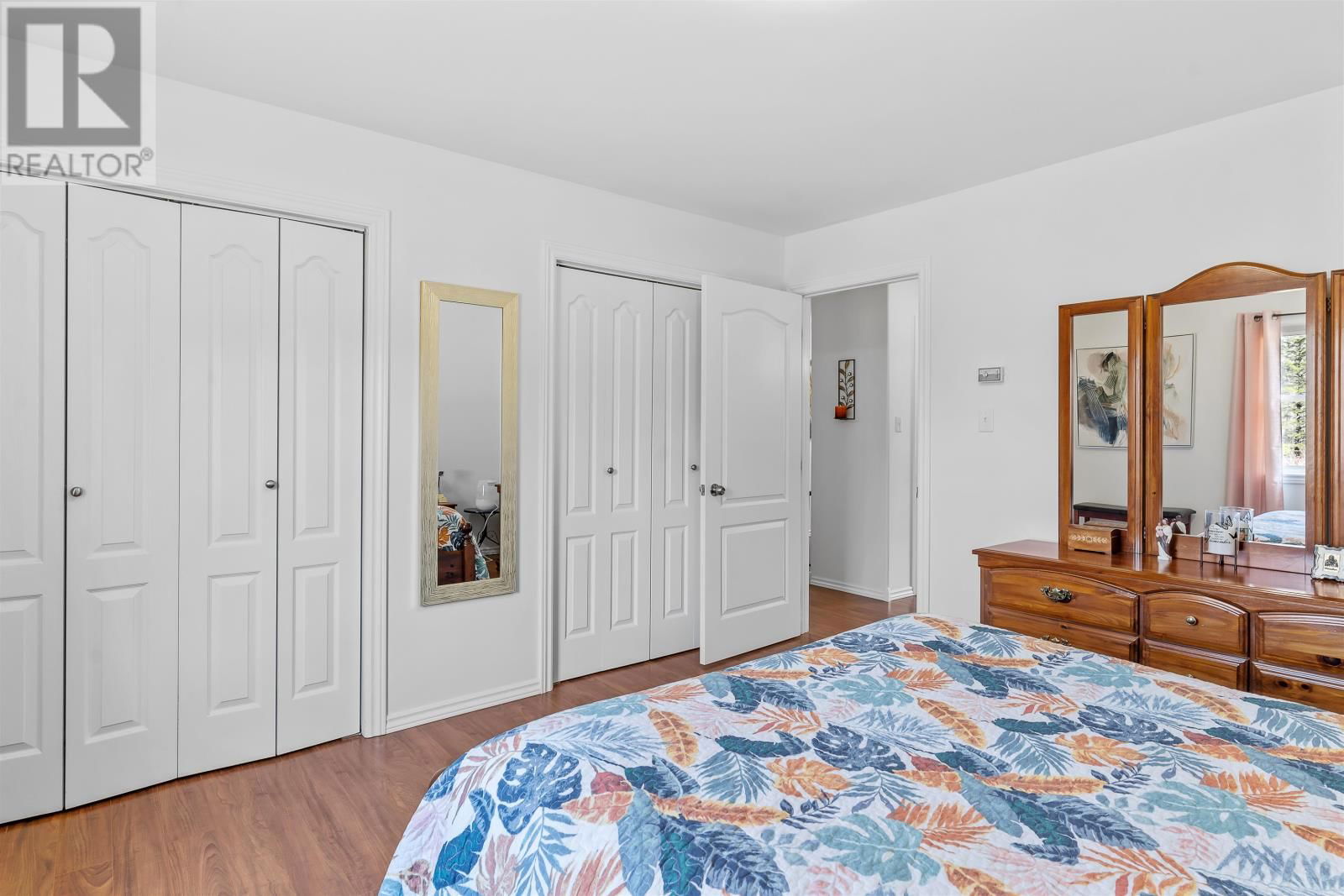 215 HIGGINS ROAD Image 23