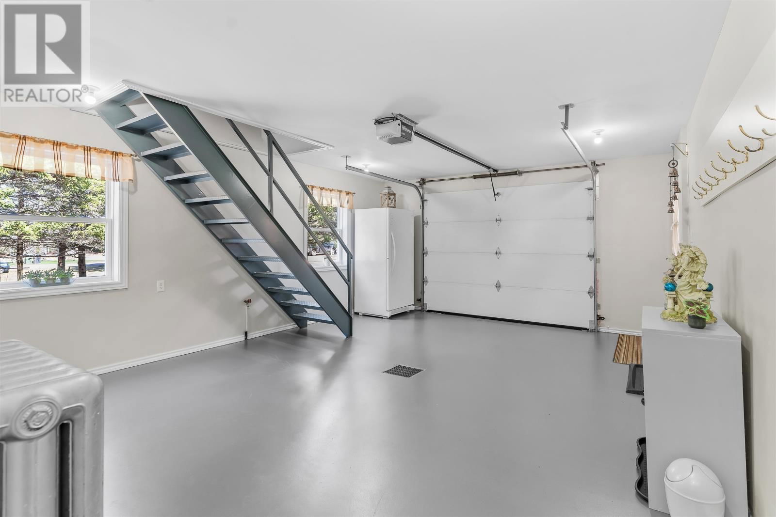 215 HIGGINS ROAD Image 29