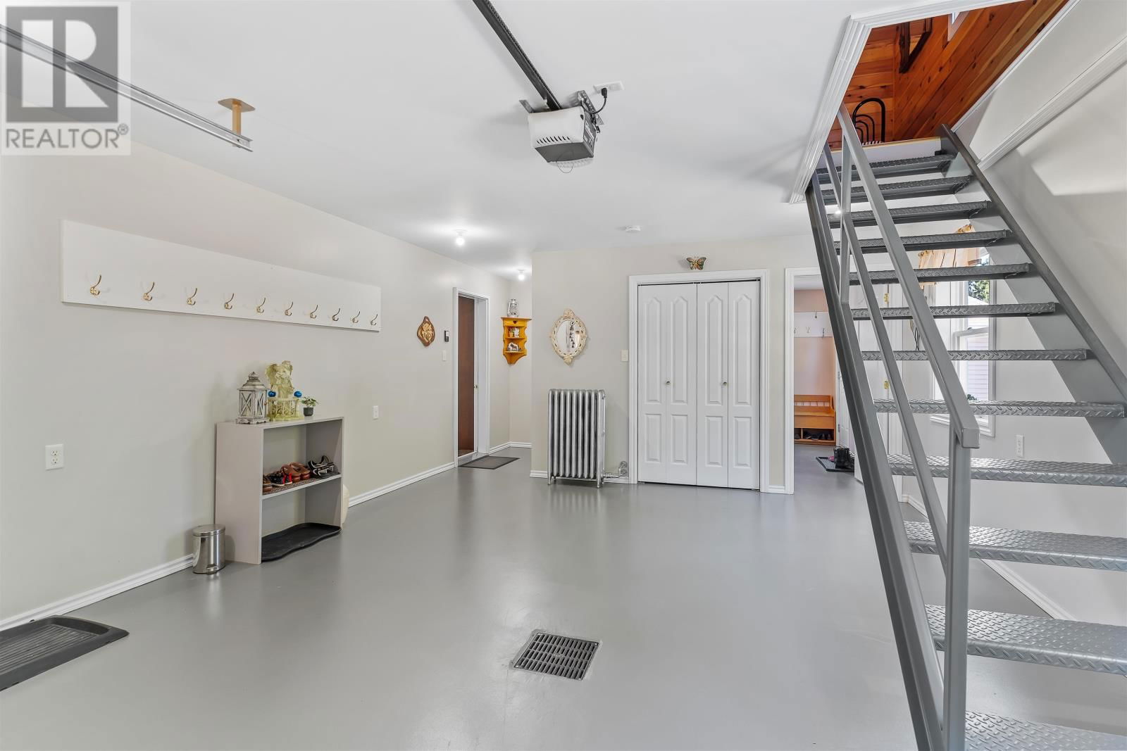 215 HIGGINS ROAD Image 30