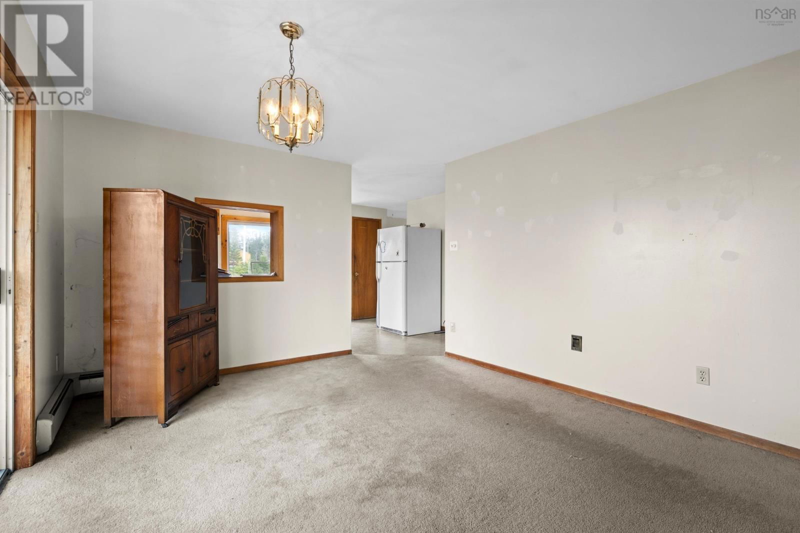 143 MURPHY Image 12