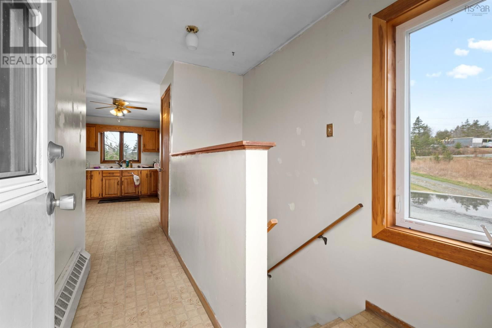 143 MURPHY Image 8