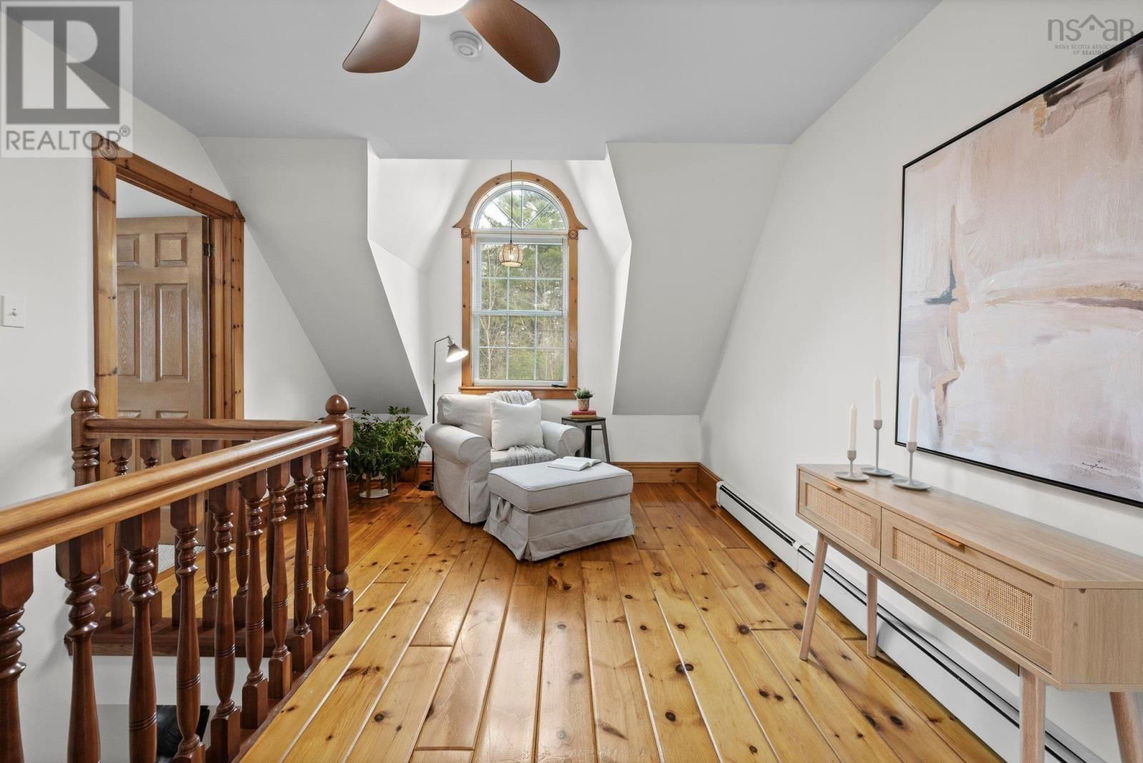 1502 EDITH DRIVE Image 20