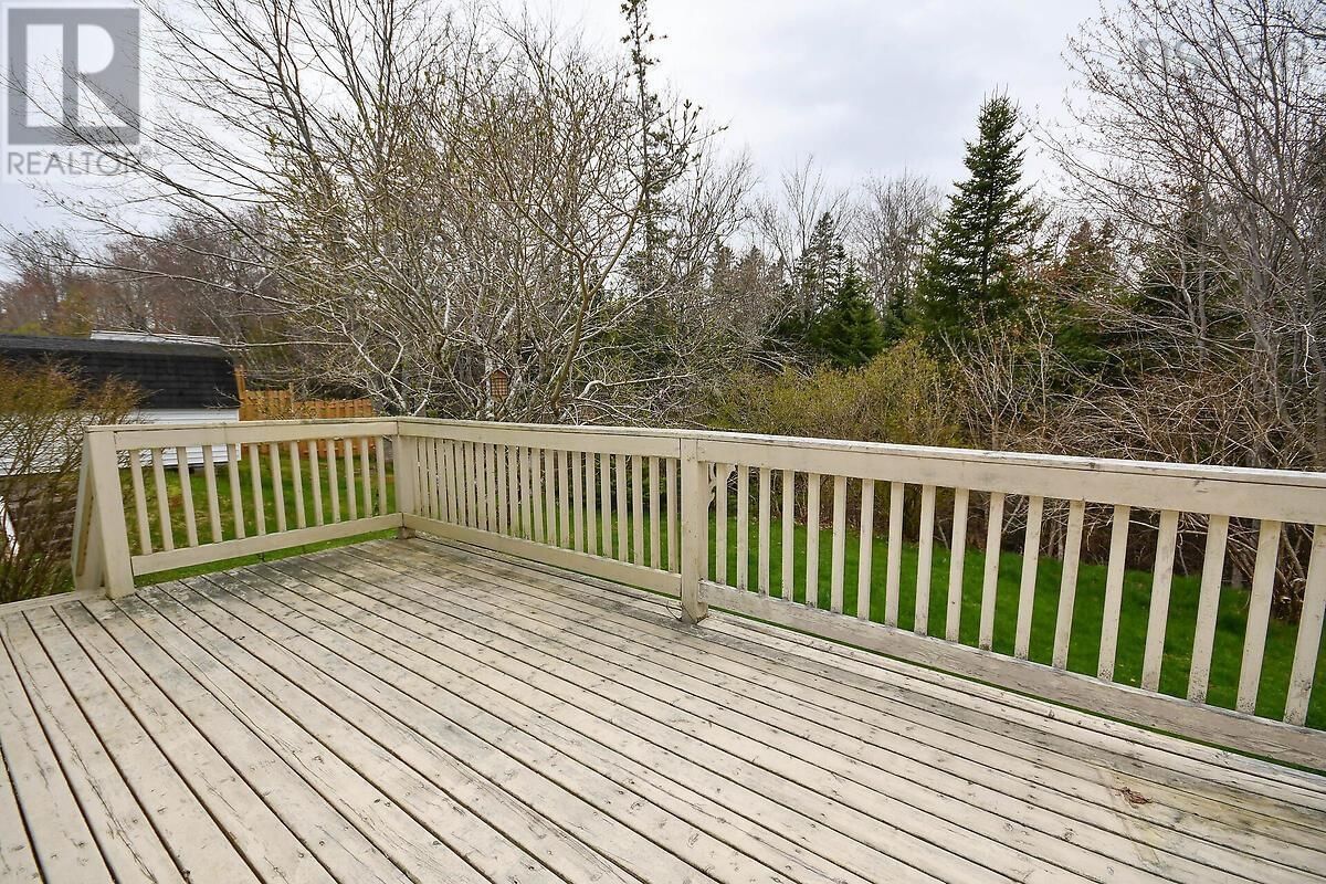 67 EVERGREEN DRIVE Image 35