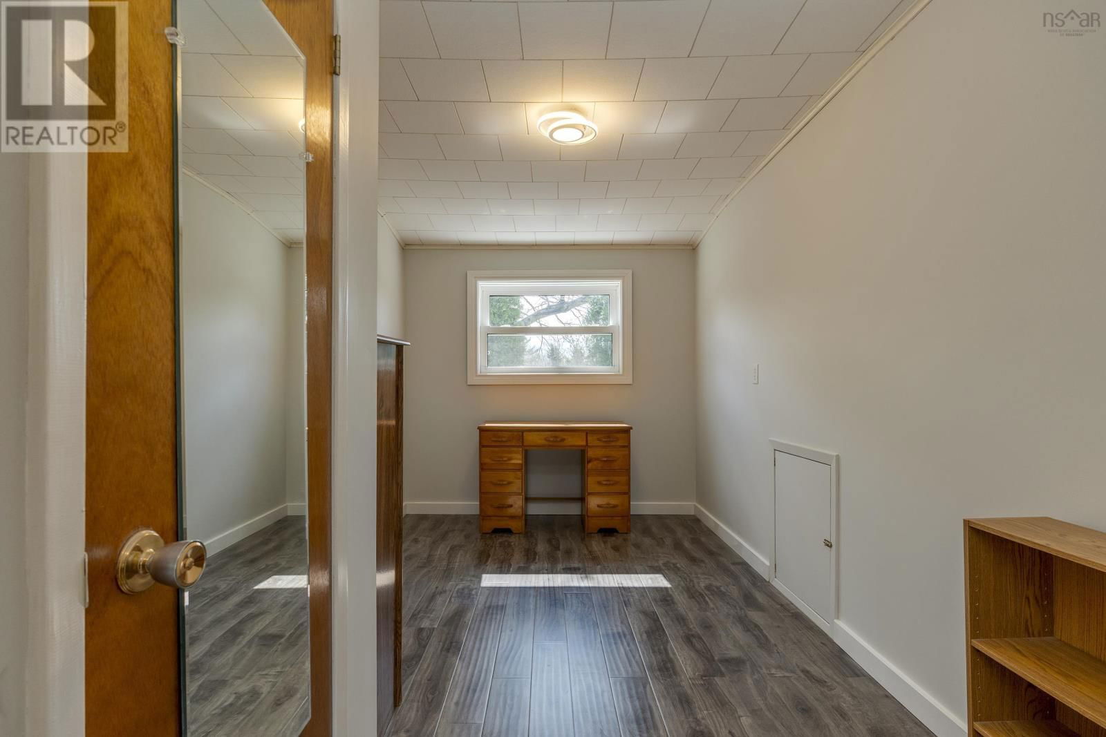 11 COLDSTREAM ROAD Image 18