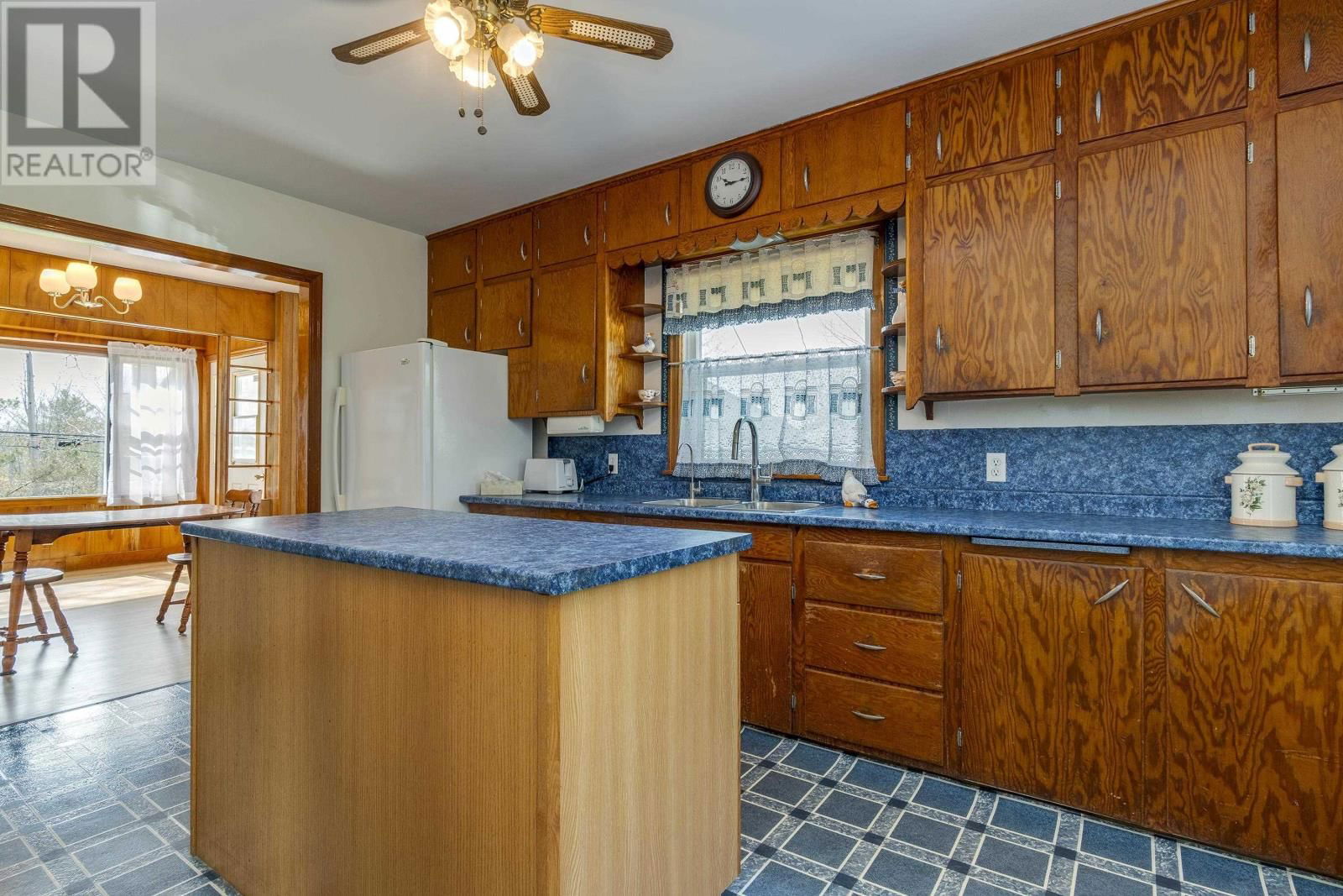 11 COLDSTREAM ROAD Image 4