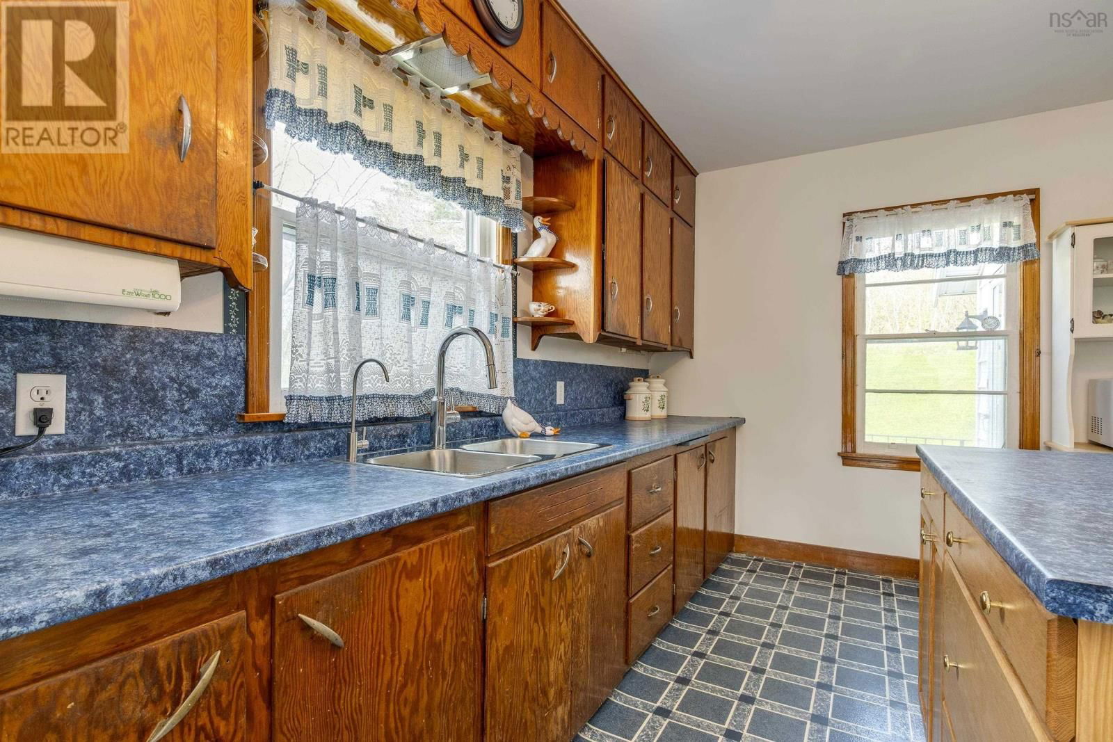 11 COLDSTREAM ROAD Image 6