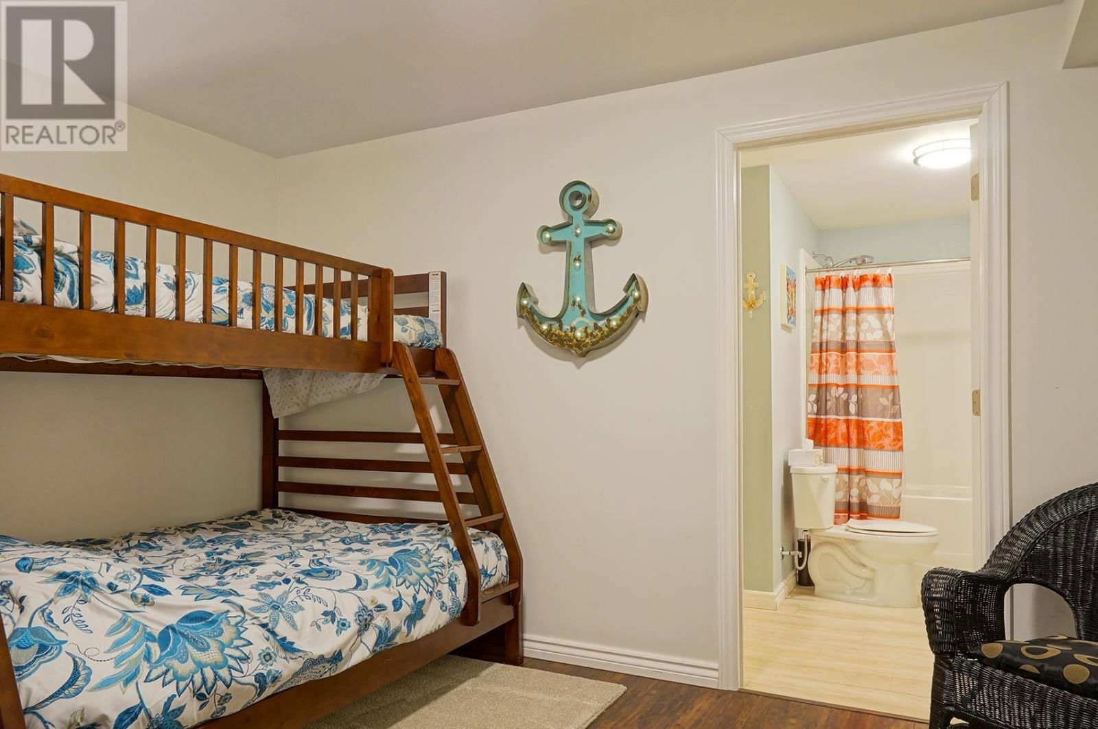 10 BUMBLE BEE ROAD Image 32
