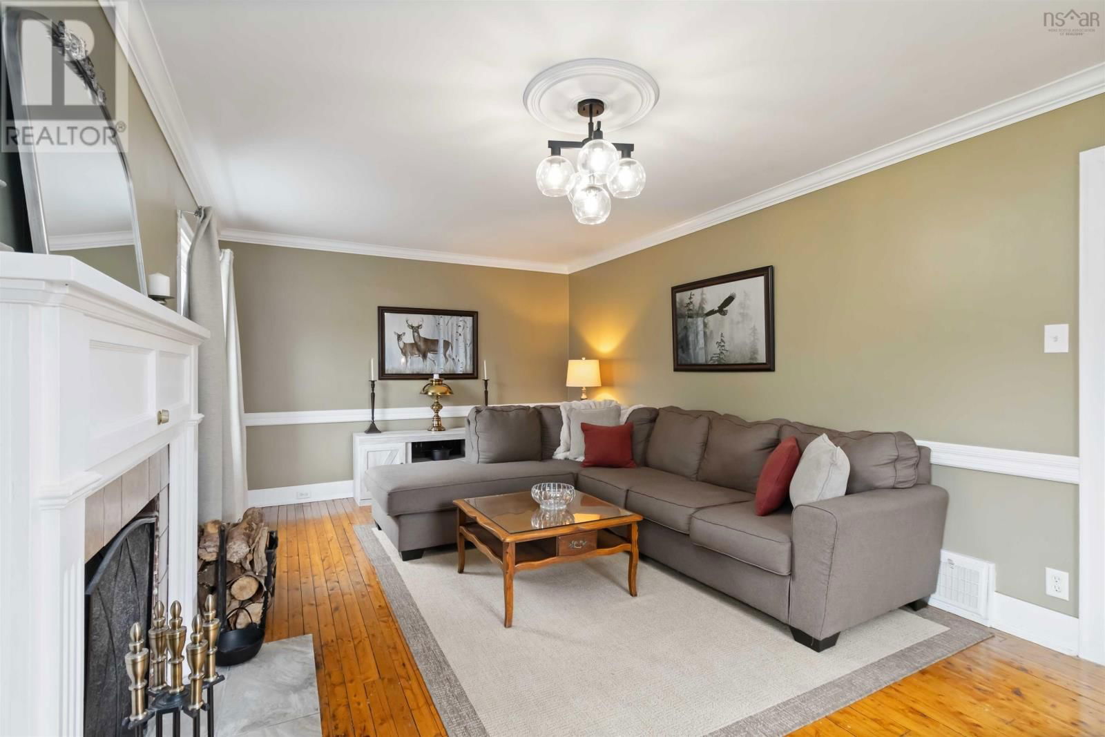 401 ROBIE STREET Image 11