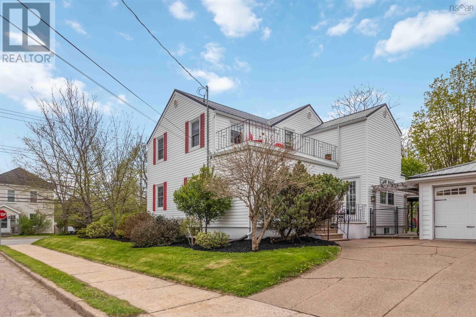 401 ROBIE STREET Image 5