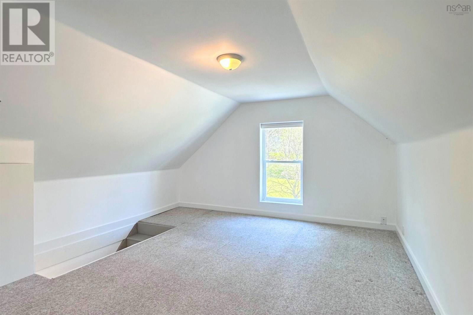 2296 CONQUERALL ROAD Image 36