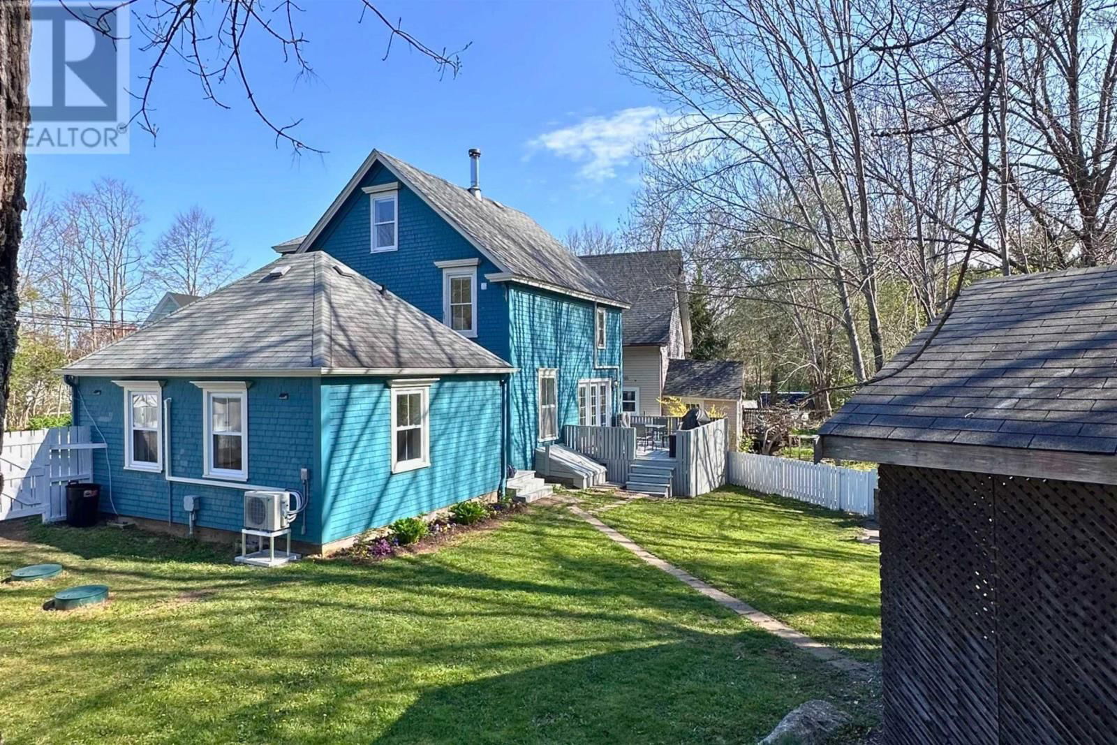 2296 CONQUERALL ROAD Image 40